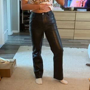 Aritzia Wilfred Vegan Black Leather Women's pants